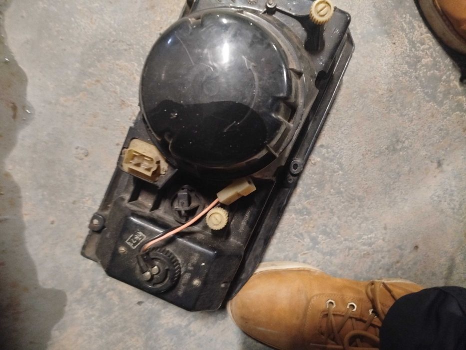 ВАЗ 21 0 7 ляв фар