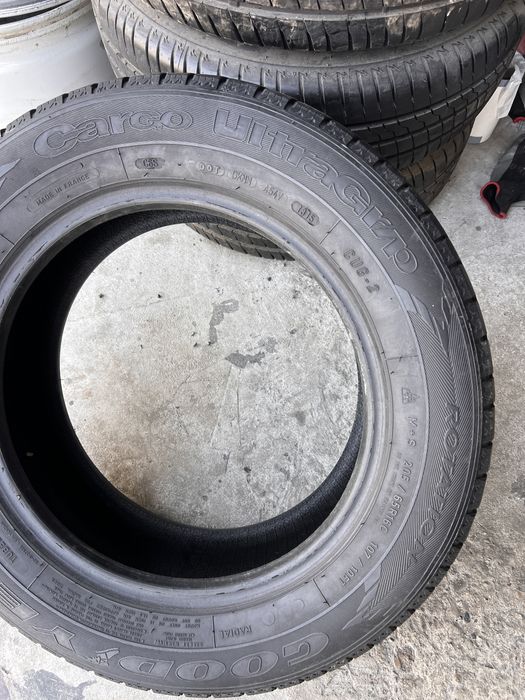 2 anvelope iarna 205/65/16 C , GoodYear , 5.3 mm