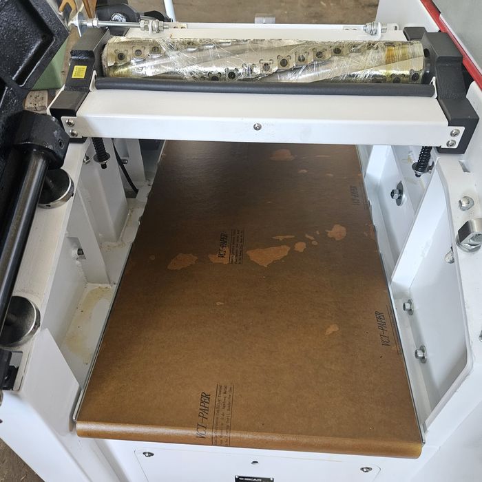 Чисто нов абрихт щрайхмус 400 мм.с спираловиден вал мотор 4 kw.