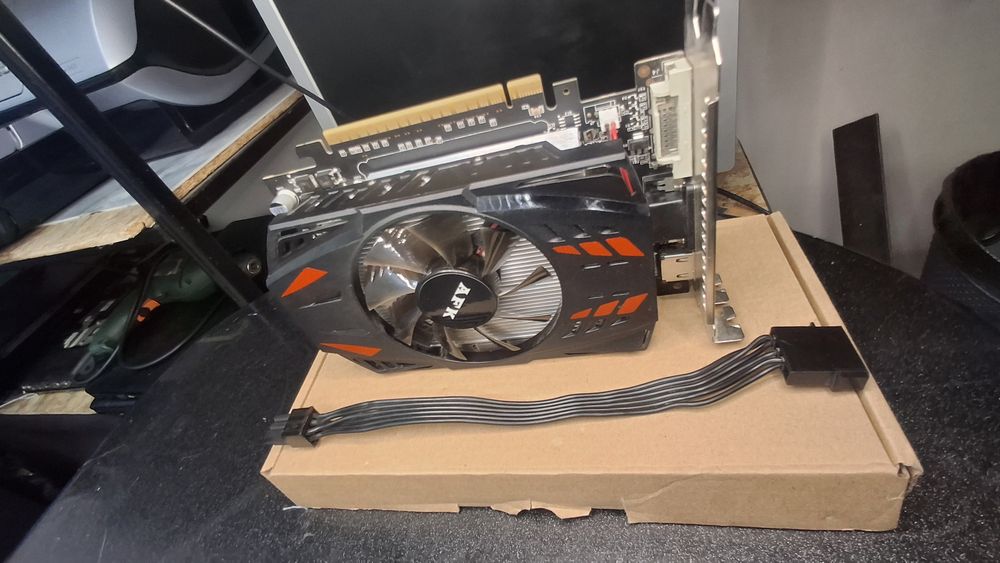 Видео карта Gt 730 2gb