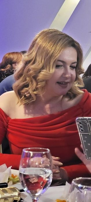 Rochie ocazie potrivita pt zi sau seara