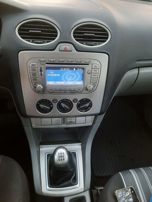 Ford Focus   2010 Diesel  1.6 Euro 5