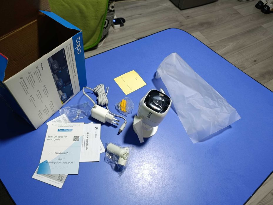 Vând camera wi-fi TAPO C320WS