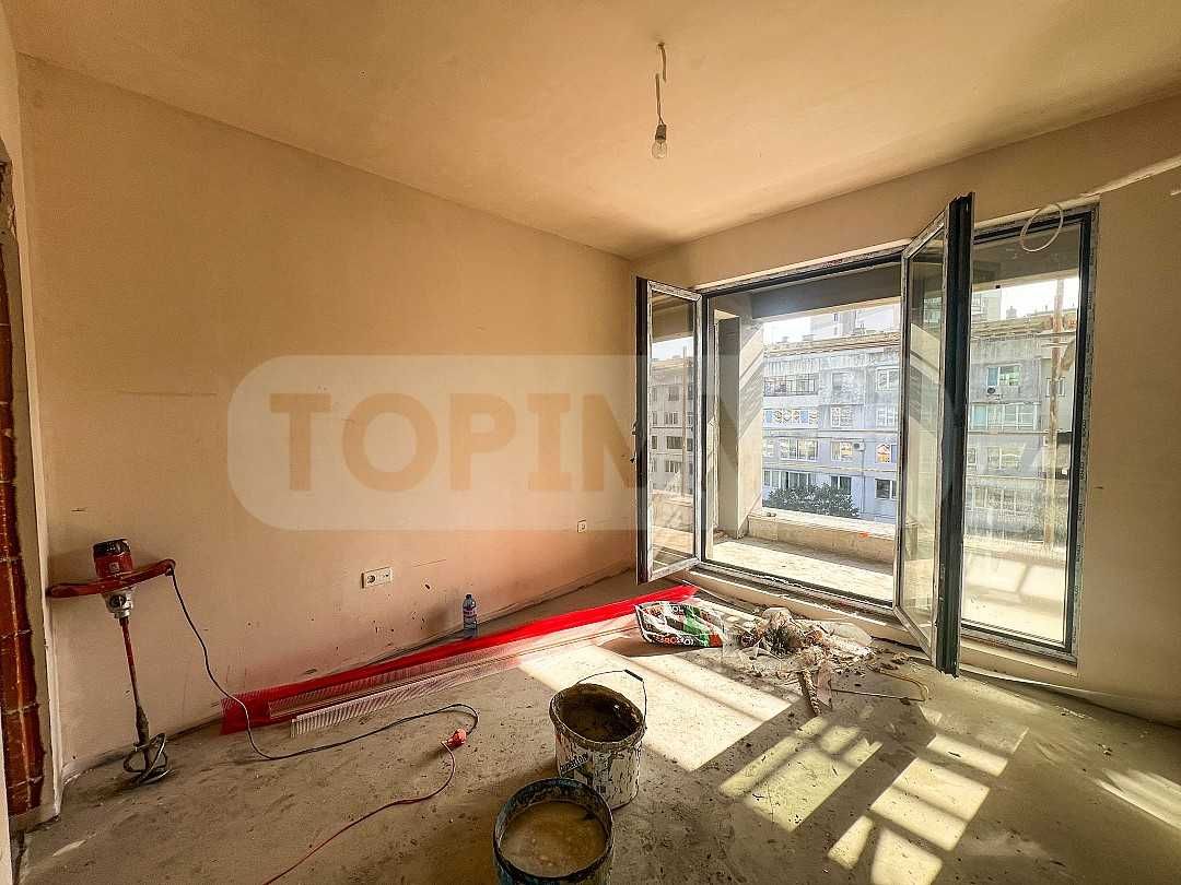 Продава се Двустаен апартамент в Варна, Чайка - 63 кв.м за 2524 €/кв.м - Снимка #6