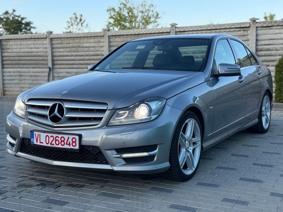 Mercedes-Benz C AMG facelift Automat -  Bixenon ILS - stare perfecta - garantie 1 an