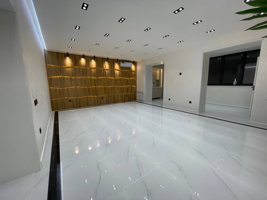 Срочно Сдаётся Нежилое Айбек метро ор-р VOHHA BERASERA 100.м2