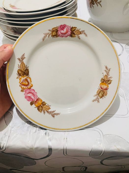 Тарелка для еды большая