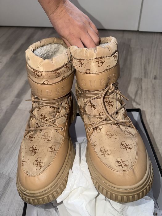 Апрески guess отг на 39-40 номер