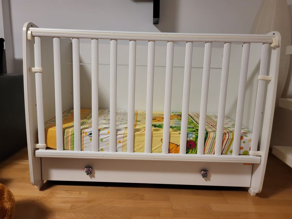 Patut LORELLI + saltea + husa + pilota + protectii cu Minnie