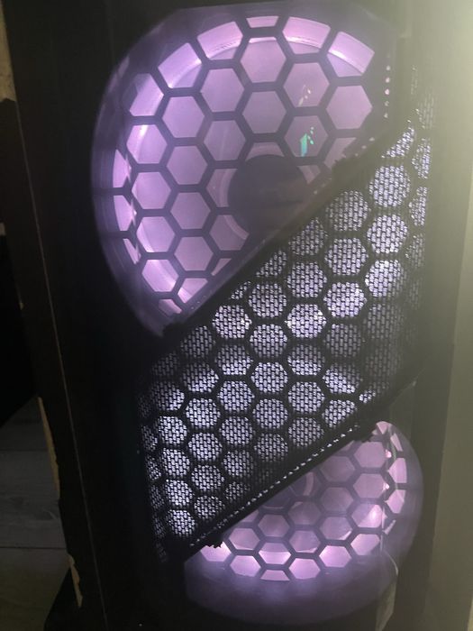 Unitate PC Gaming Ryzen 5,32 gb ram,8gb gddr6 video