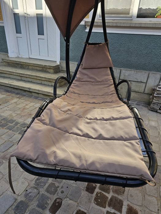 Sezlong Leagan suspendat cu acoperis