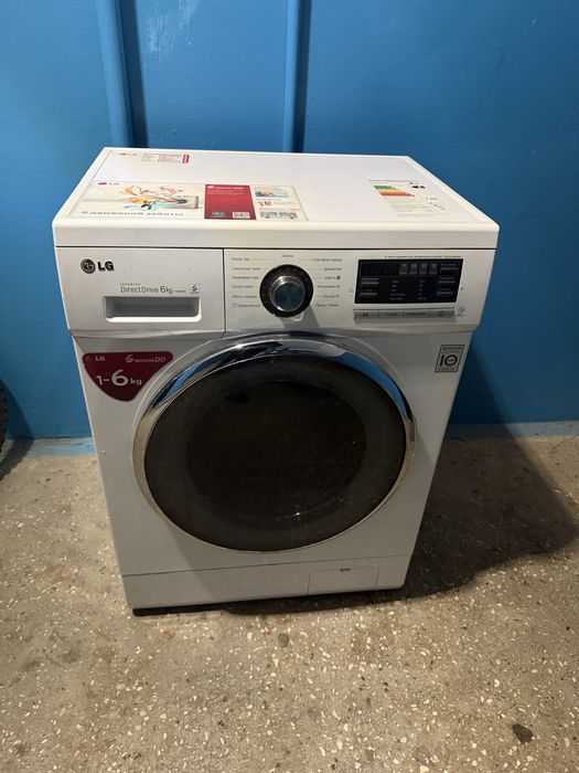 Стиральная машинка LG рабочая