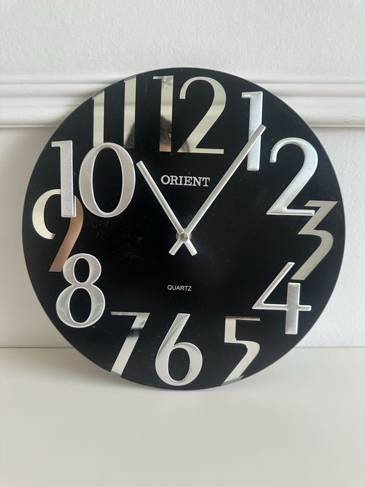 Часы настенные интерьерные