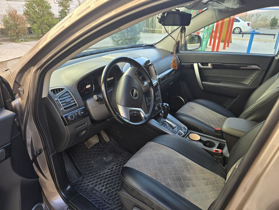 Chevrolet captiva 3 sotiladi obmen ham qilaman