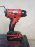 Milwaukee bhg + baterie 2 amperi. Pistol aer cald