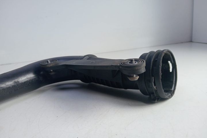 Tub  Intercooler 1K0145762 Volkswagen VW Golf a 5-a generatie seria