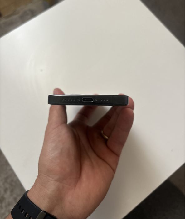 Iphone 15 Pro impecabil