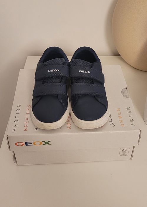 Adidasi Geox, marimea 24