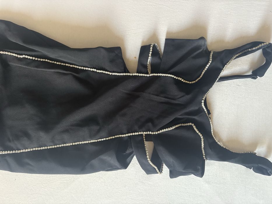 Черна рокля размер ХС