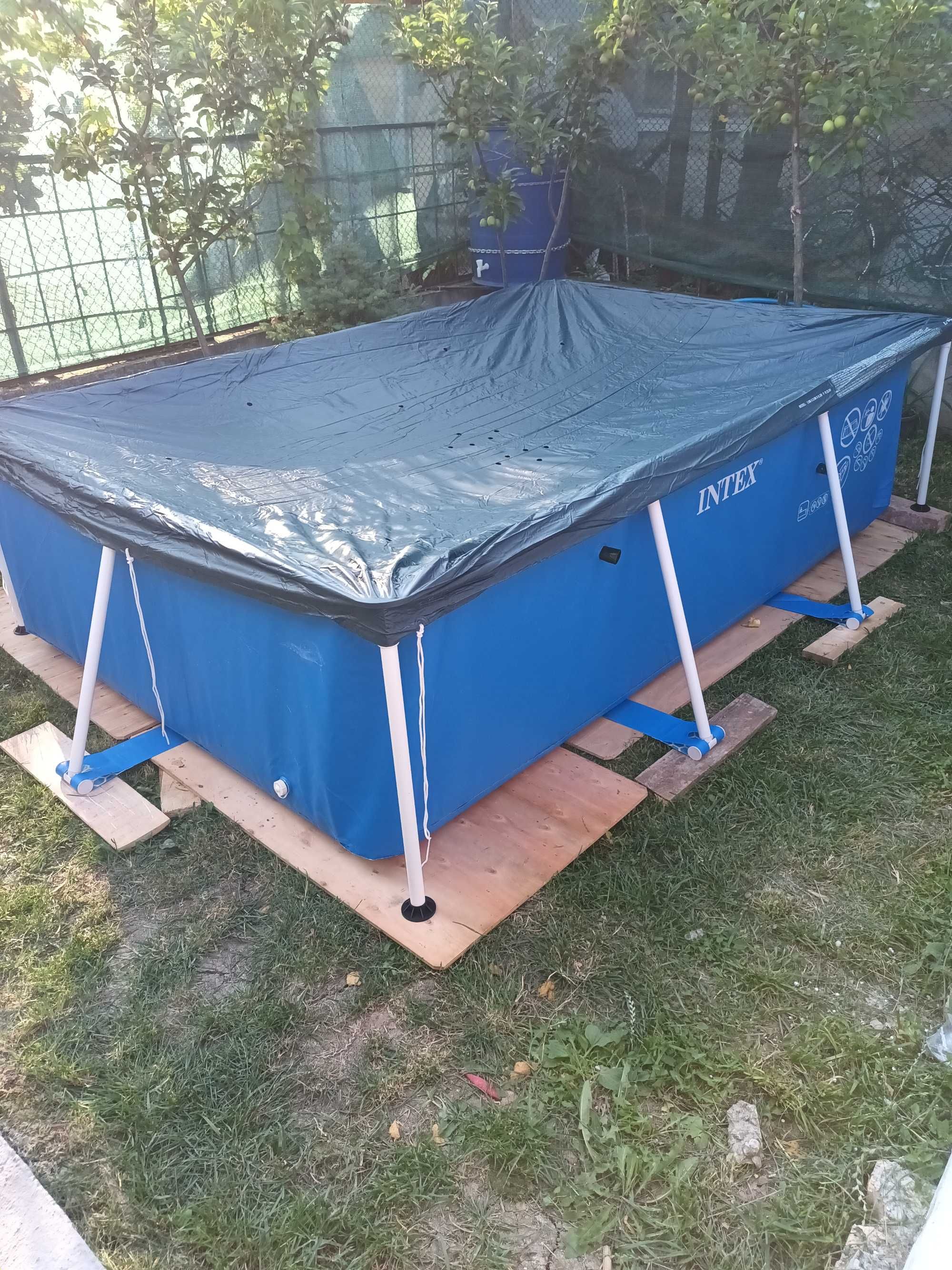 продавам басейн 3 х 2  х 84