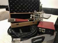 Microfon studio cu lampa Avantone CV12
