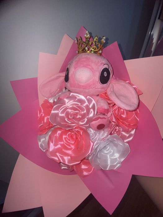 Buchet satin cu stitch