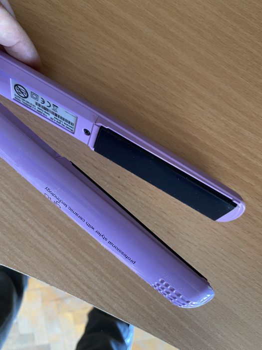 GHD 4.2B - Професионална преса за коса (ЗА ЧАСТИ)