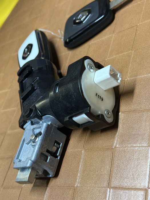 Contact pornire cu cheie Renault