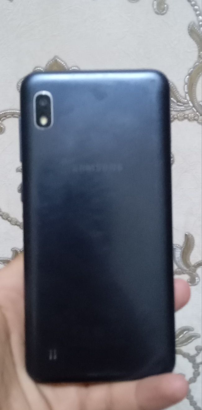 Samsung a10 sotiladi
