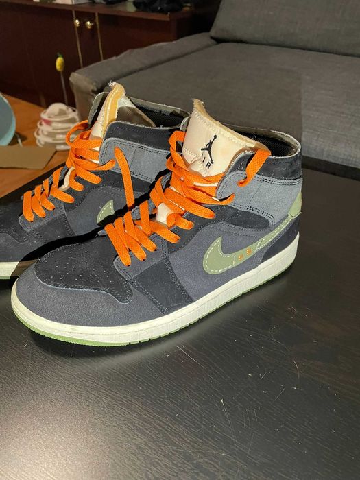 Air Jordan 1 Mid SE Craft