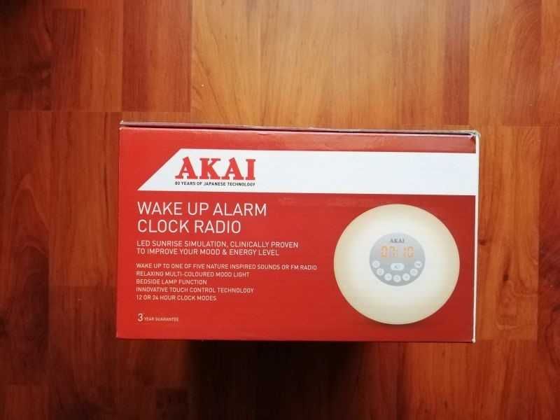 vand veioza Wake up alarm clock radio AKAI ,, nou in cutie ,,