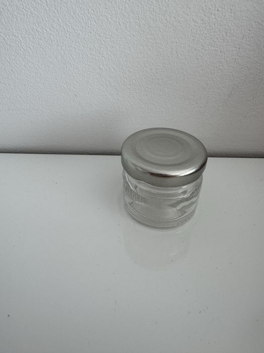 Бурканче 30мл със сребърна капачка