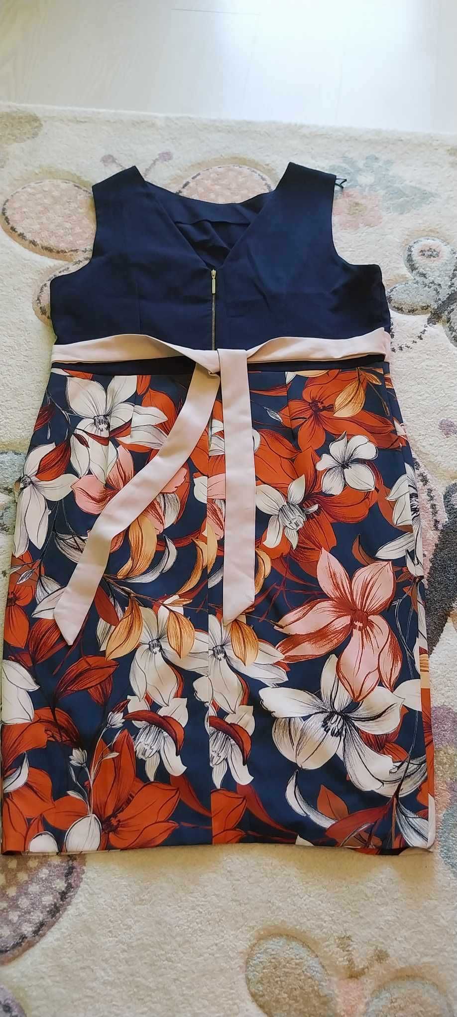 Closet London Drape Navy floral dress  - РОКЛЯ на цветя