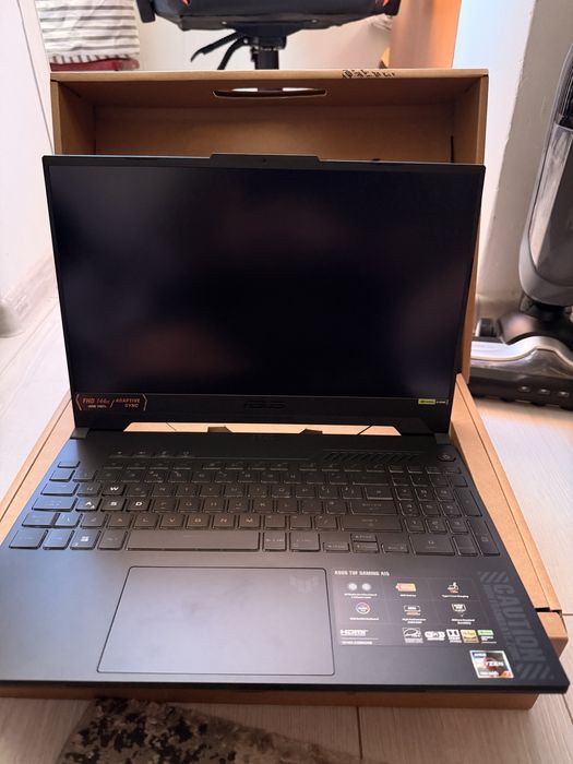 Laptop ASUS TUF RYZEN 7 GTX 4050 16 gb