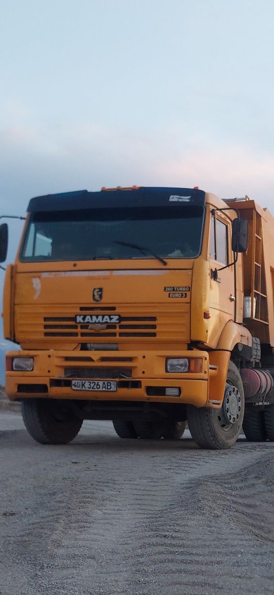 KAMAZ 65115 pul zarur sotilyabd kelishamz