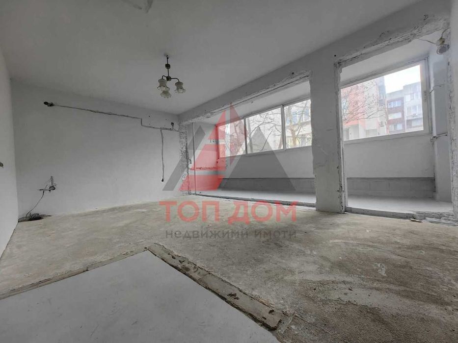 Продава се Тристаен апартамент в Варна, Червен площад - 100 кв.м за 2099 €/кв.м - Снимка #4