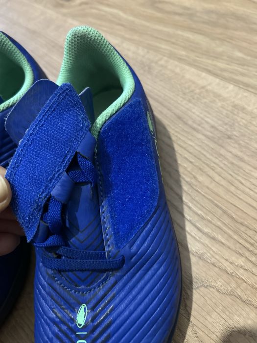 Спортни обувки за футбол 32 номер Decathlon