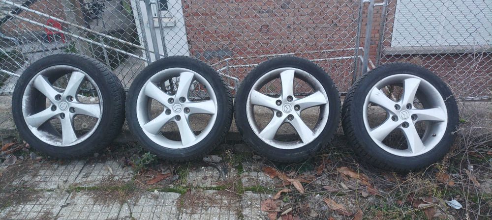 Продавам зимни гуми 225/45/17