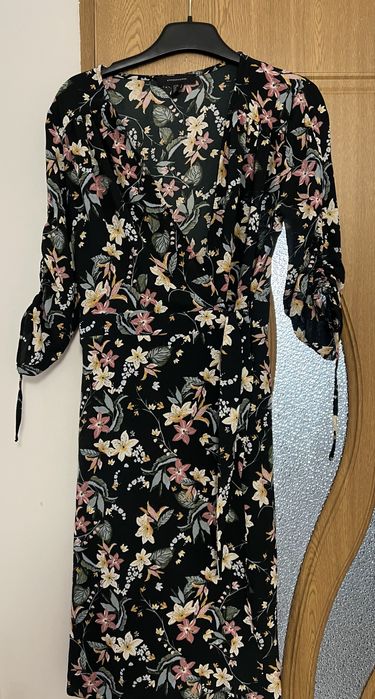 Rochie petrecuta
