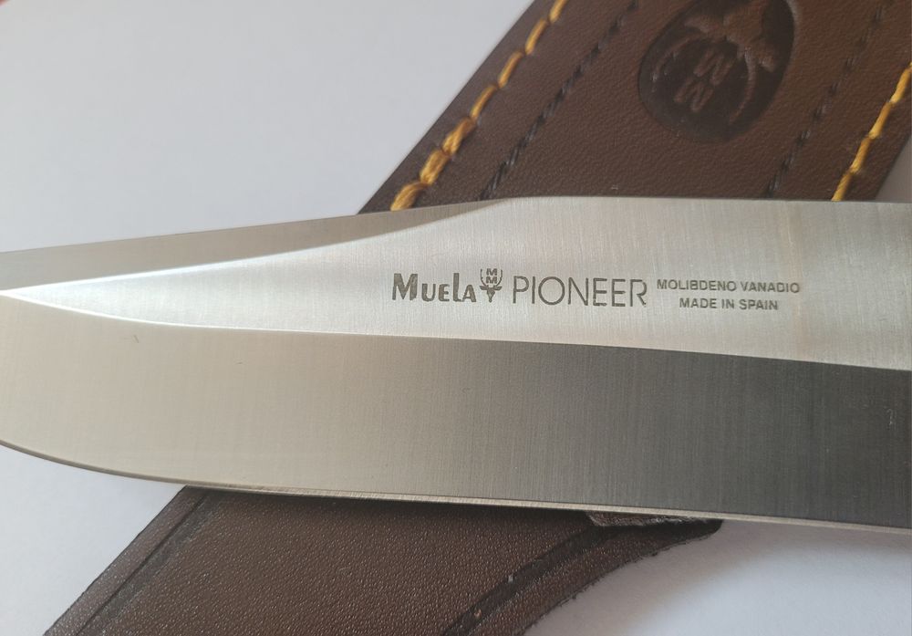 Vând cuțit Muela Pioneer 14 NL