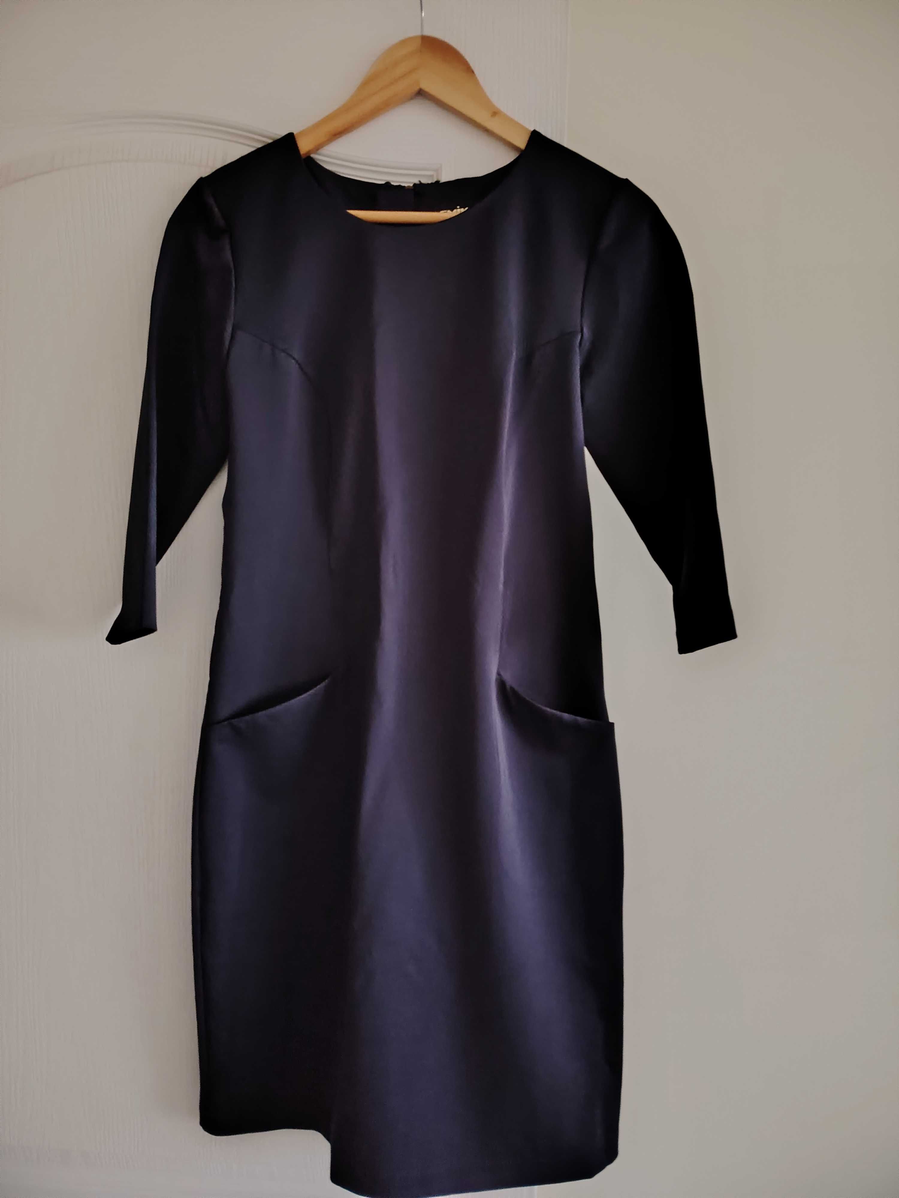 Лот от рокли H&M, Reserved, Amisu