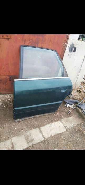 Дверь Ауди+ Запчасти