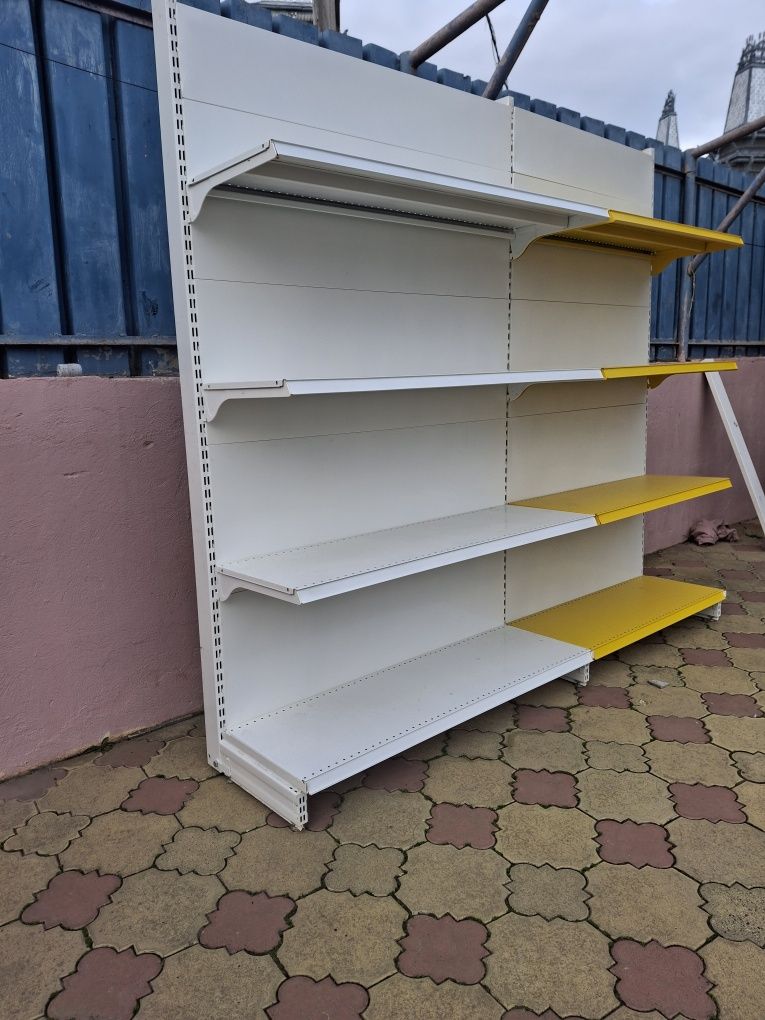 Rafturi metalice pentru magazine