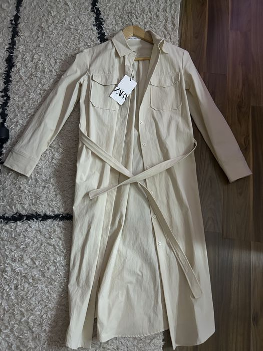 Дамски тренч Zara
