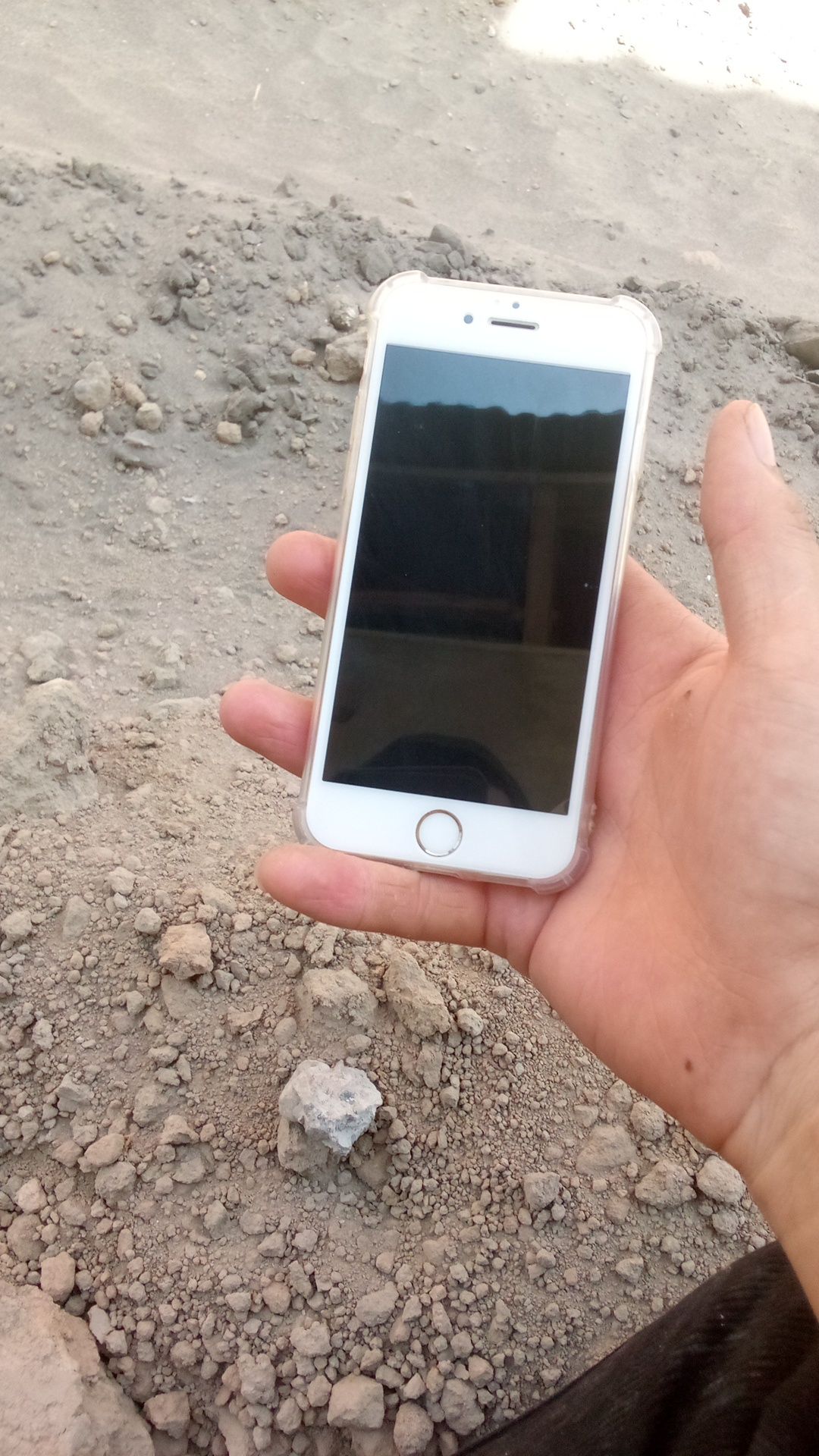 Iphone 6 yap yangi tel idial gapga javob joyi 64 batareka 100%