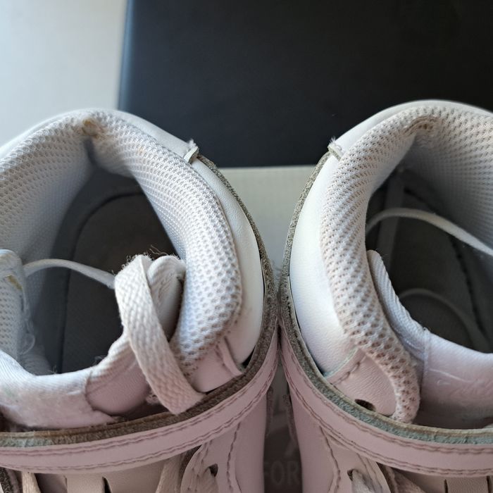 Nike Air Force 1 Mid mărimea 34