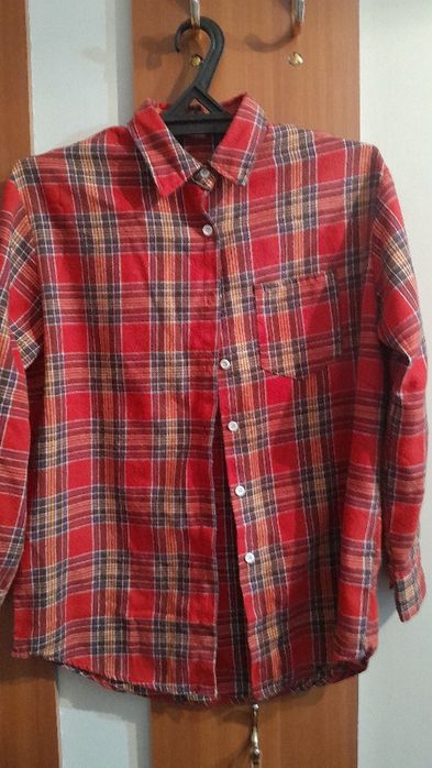 Красная рубашка в клетку
