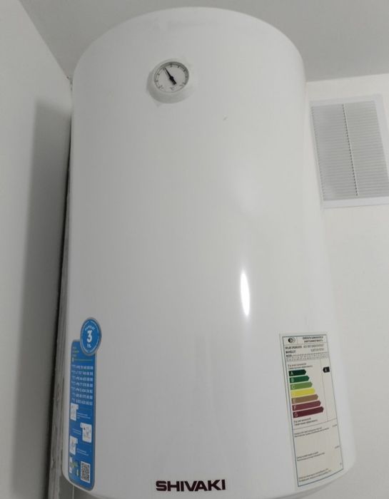 Продам бойлер 80л водонагриватель