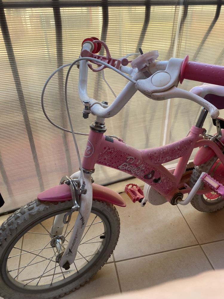 Bicicleta copii Barbie