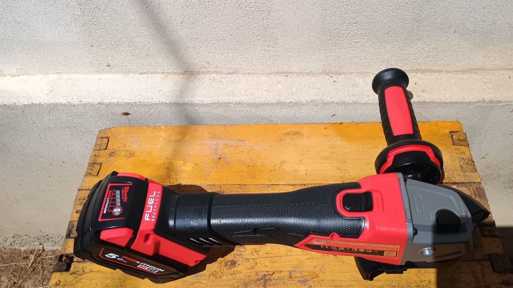 Flex milwaukee fsag125x nou an 2024 + baterie 5 amperi